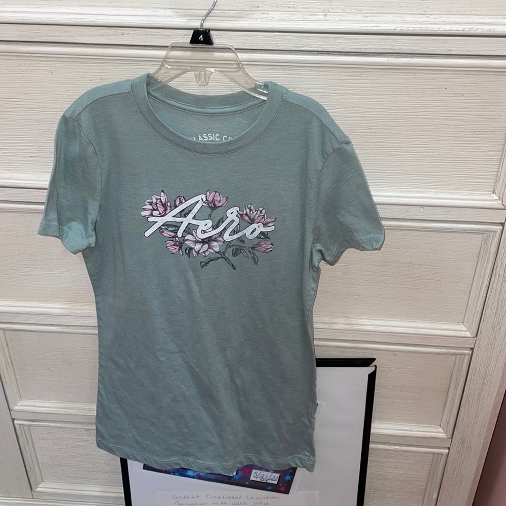 Sage T-shirt with floral design
